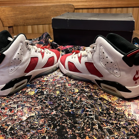 Size 7y/8.5W Jordan 6 carmine - Picture 4 of 5